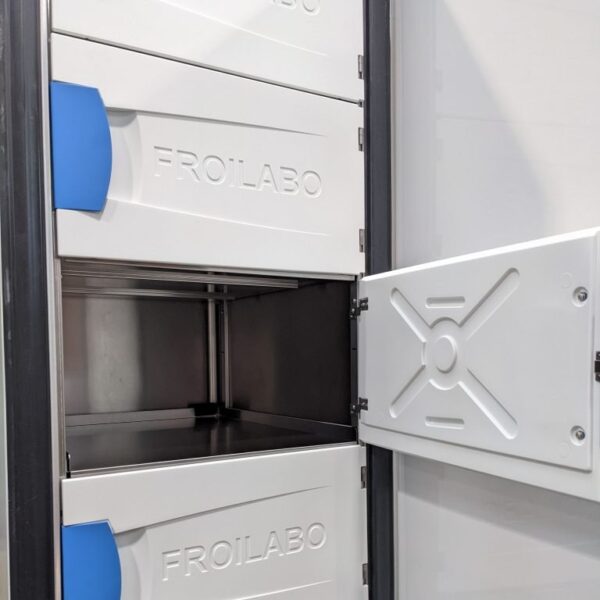 Inside-ULT-768x833-1.jpg